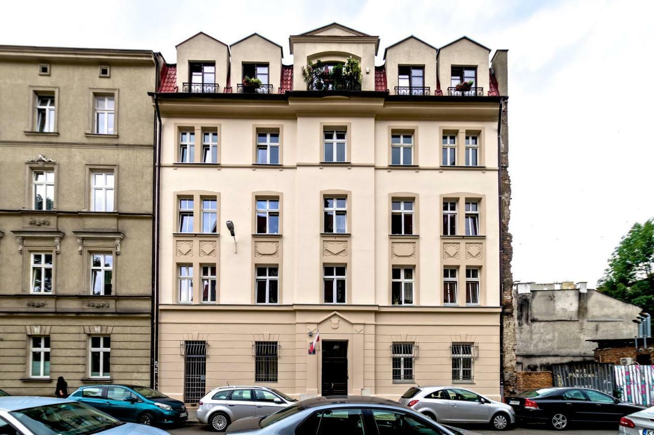 Studio Z Ogrodem Przy Starej Zajezdni Cracóvia Exterior foto